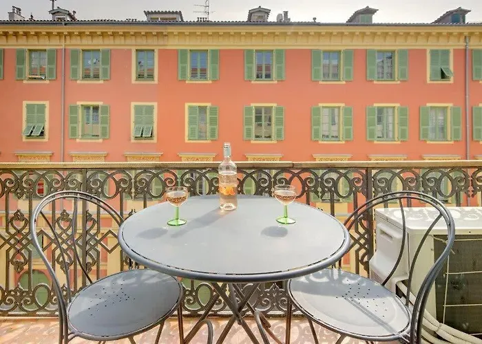 Rue Fodere Location Port Area *